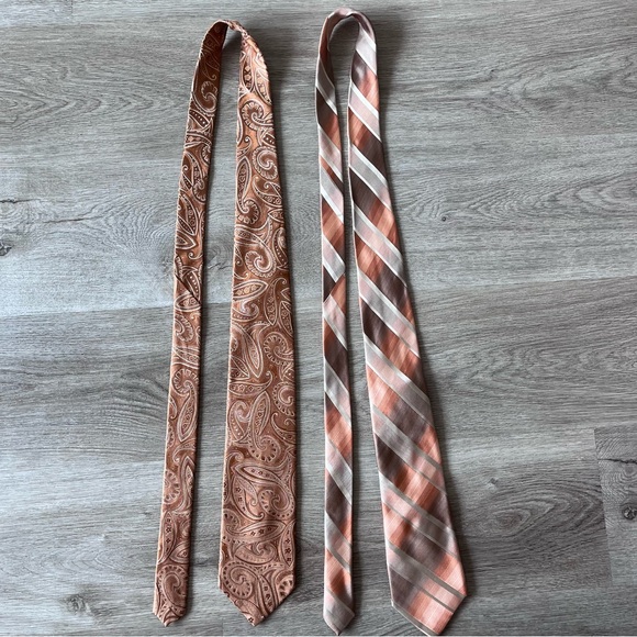 CLASSIC VINTAGE 100% SILK TIE FOR MEN - Picture 4 of 4